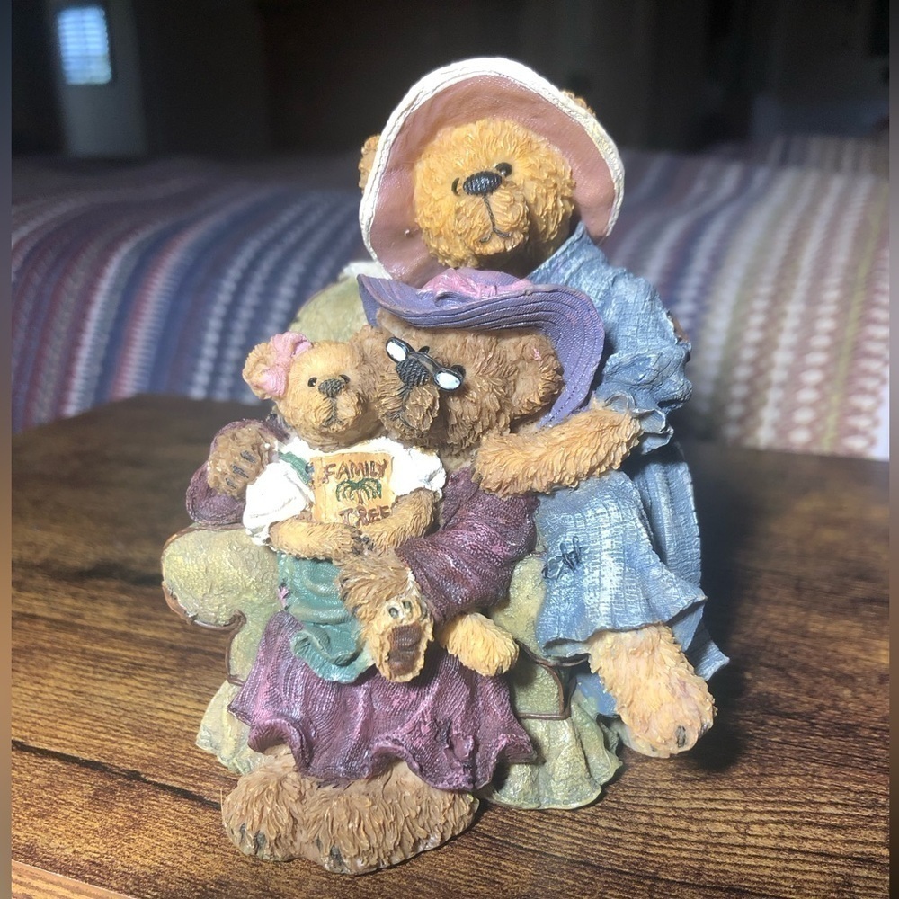 🐻 Boyd’s Bear Figure 🐻